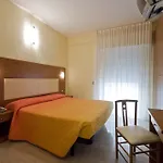 Ambasciatori - Bianchi 3* بيلاريا-إيجيا مارينا