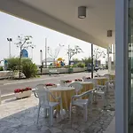 فندق Ambasciatori - Bianchi 3*