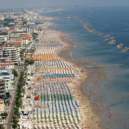 Ambasciatori - Bianchi Hotel 3*