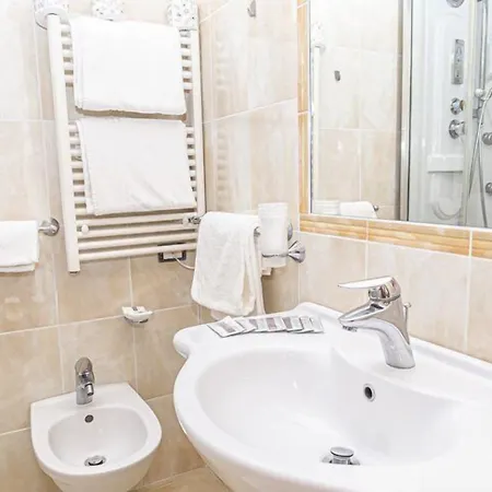 Ambasciatori فندق بيلاريا-إيجيا مارينا