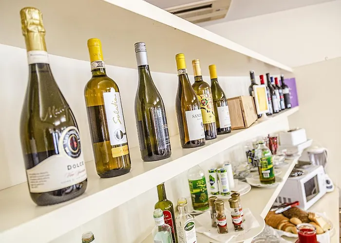 فندق Ambasciatori - Bianchi 3*