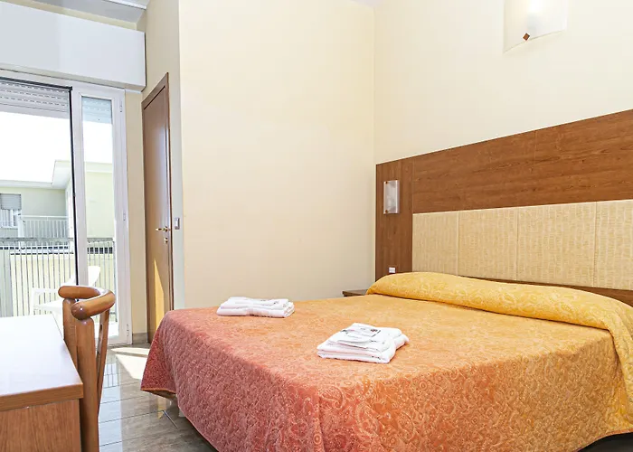 فندق Ambasciatori - Bianchi 3*