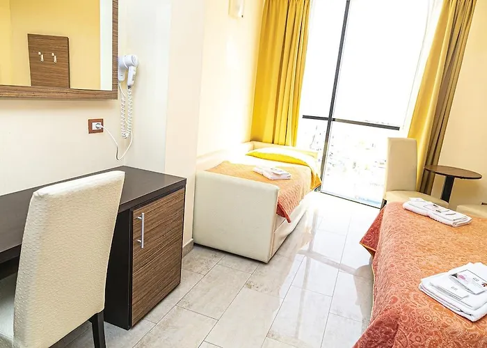 Ambasciatori Hotel 3*